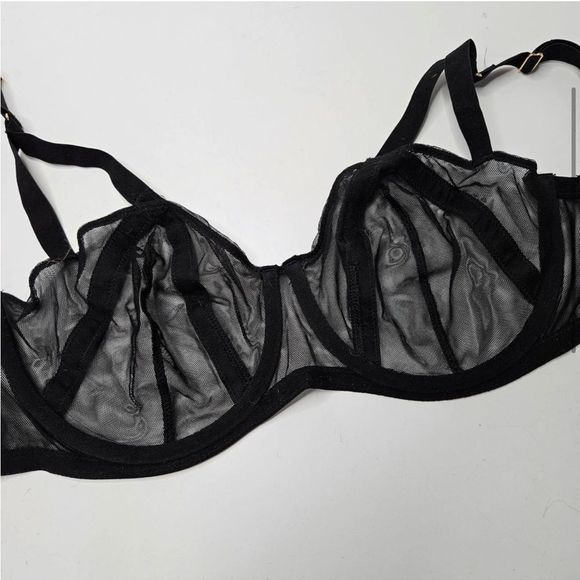 Victoria's Secret Very Sexy Unlined Balconette Caged Mesh Bra black 38D - Picture 2 of 3